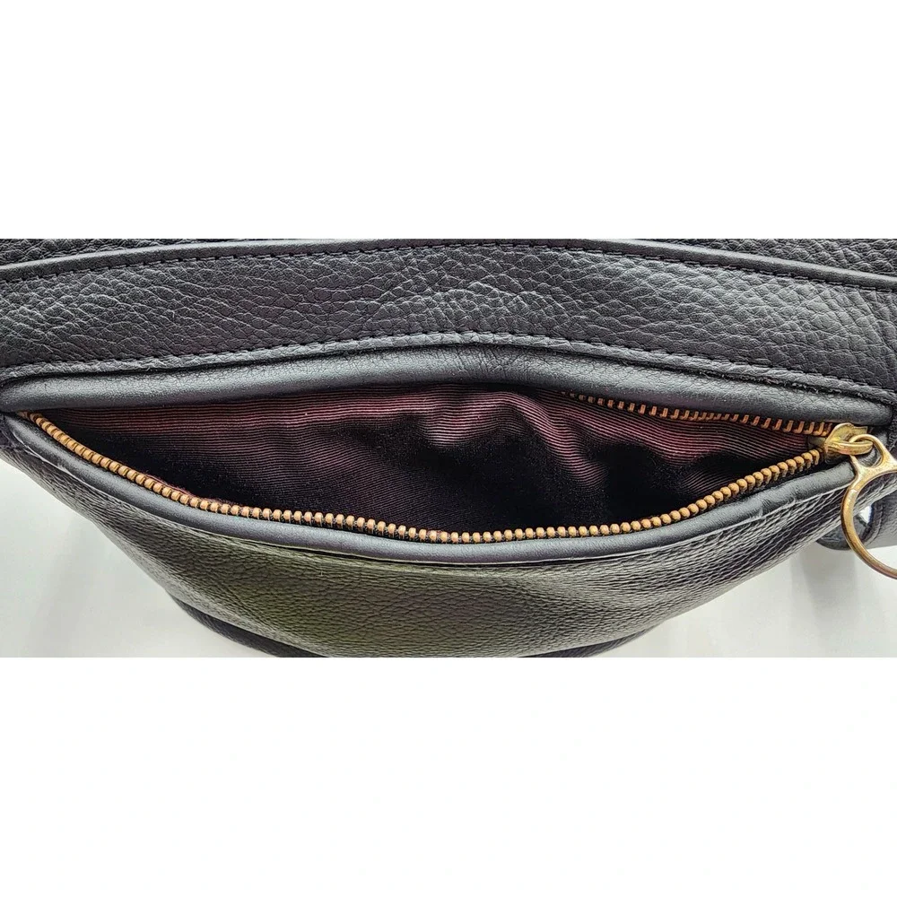 M. London Messenger Black Bag Genuine Leather Made USA Vintage 80-90s Shoulder